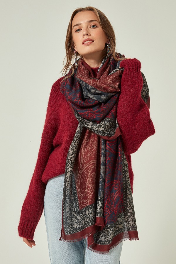11188 Burgundy Paisley-Style Soft-Touch Shawl