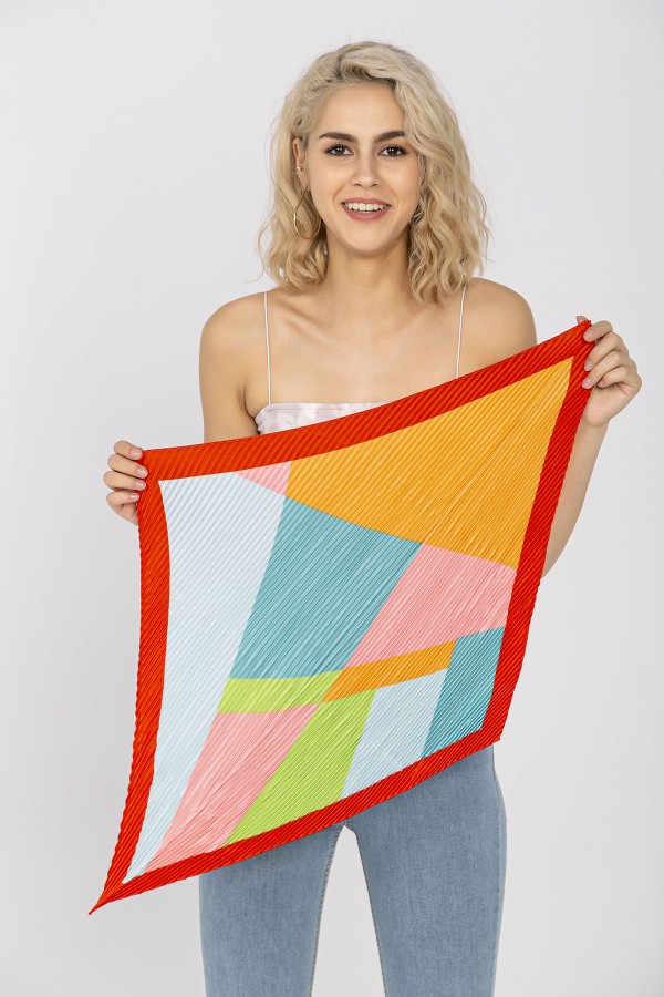 12396-1 Piliseli Çok Renkli Saten Bandana Fular 50x50 cm