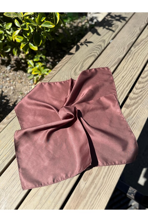 13731 Kahverengi Bandana Fular 50x50 cm