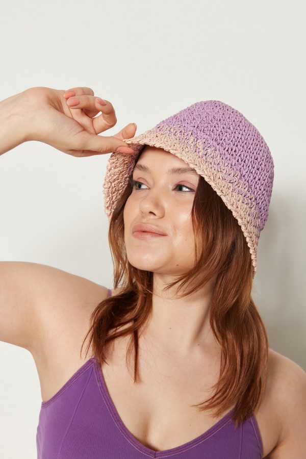 14404 El Örgüsü Lila Hasır Şapka