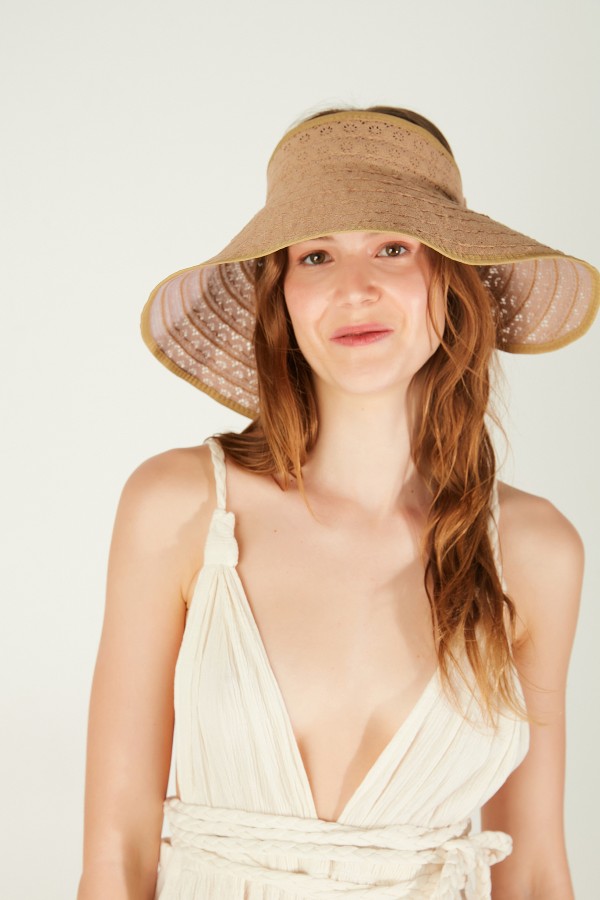 14535 Dantelli Camel Üstü Açık Geniş Hasır Vizör Şapka