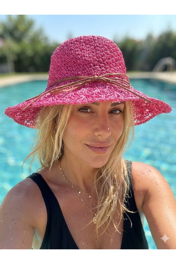 14633 El Örgü Dantelli İp Detaylı Fuşya Geniş Hasır Şapka