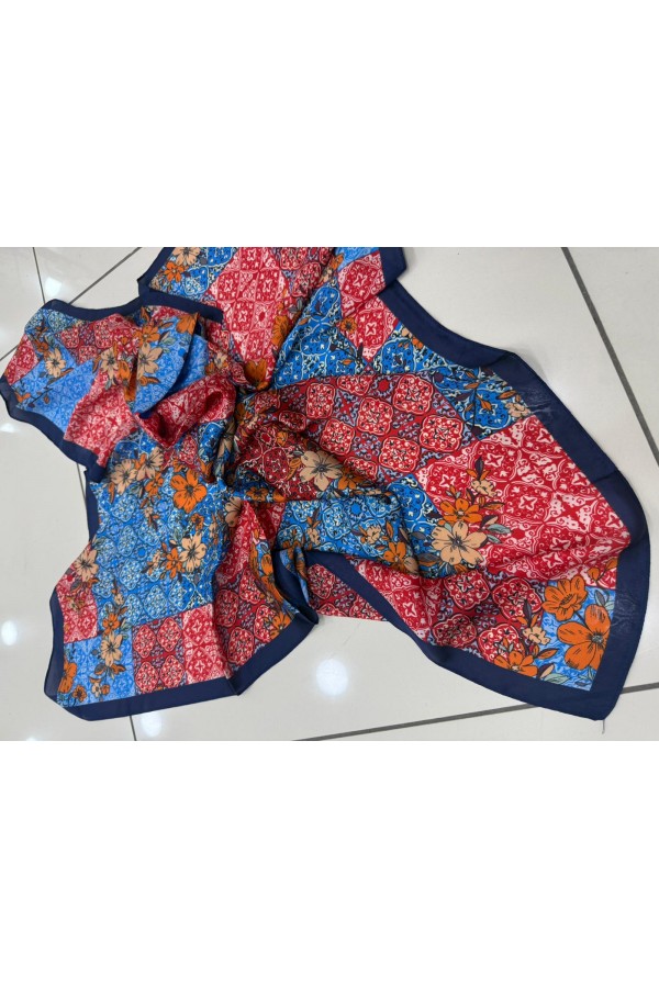 14930 Çiçek Desenli Lacivert Çift Tarafı Baskılı Bandana Fular 90x90 cm
