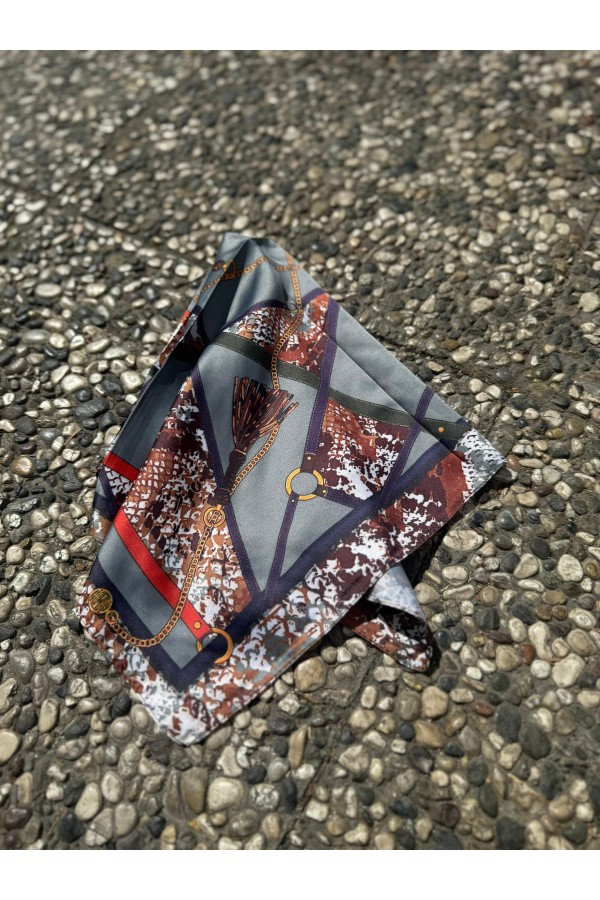 14935 Zincir Desenli Lacivert Saten Bandana Fular 50x50 cm