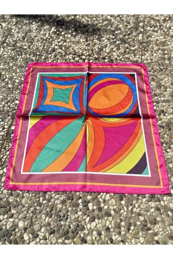14941 Geometrik Desenli Mor Saten Bandana Fular 50x50 cm