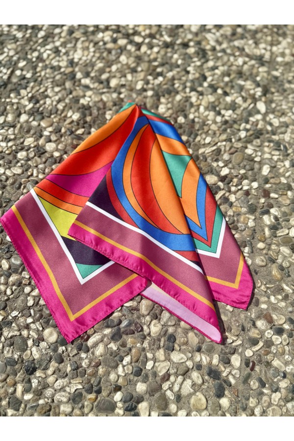 14941 Geometrik Desenli Mor Saten Bandana Fular 50x50 cm