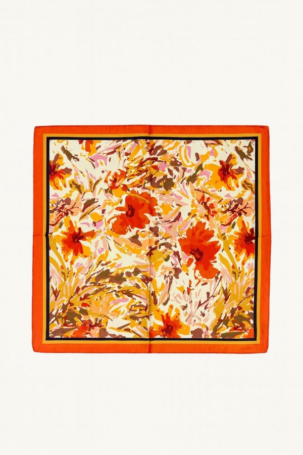 14945 Çiçek Desenli Kiremit Saten Bandana Fular 50x50 cm
