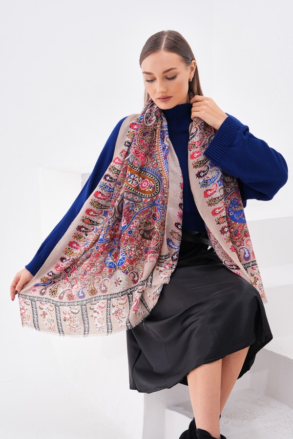 15176 Patchwork Desenli Bej Fransa Kumaşı Varaklı Şal