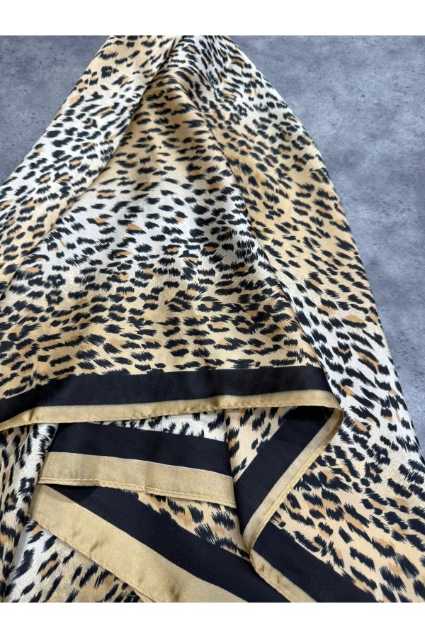 15328 Leopar Desen Bej Bandana Fular 90x90 cm