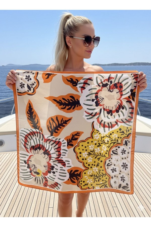 15369 Turuncu Çiçek Desenli Bandana Fular 70x70 cm