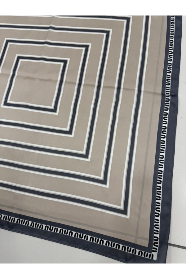 15376 Vizon Çizgi Desenli Bandana Fular 70x70 cm