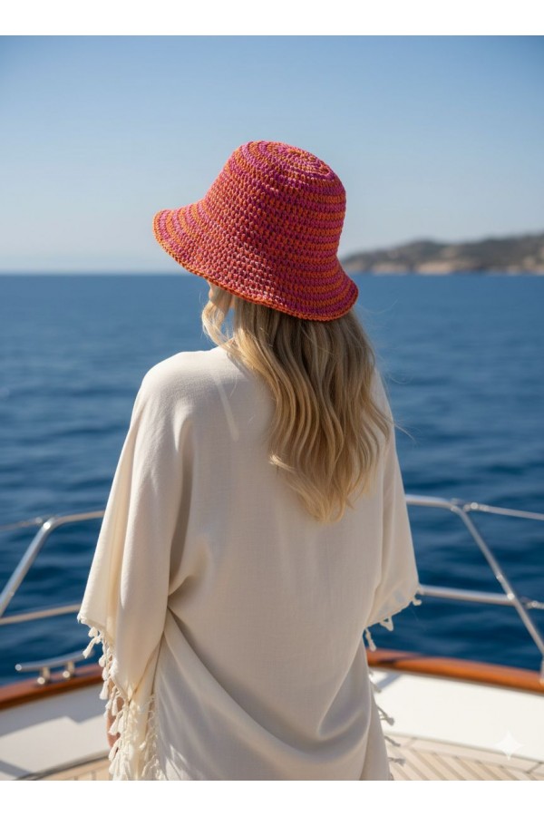 19038 Kırmızı Çizgili El Örgüsü Hasır Şapka