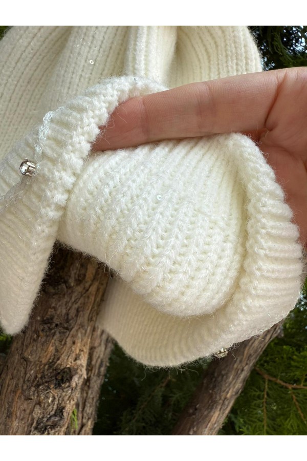 Ponponlu Taşlı Ekru Çocuk Beresi 5-9 Yaş, %70 Akrilik %30 Polyester