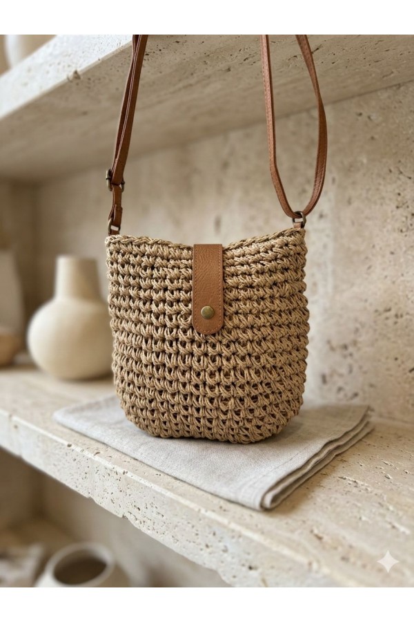 NWC-1077 Camel El Örgüsü Hasır Çanta 24x23 cm NWC-1077 Camel El Örgüsü Hasır Çanta 24x23 cm